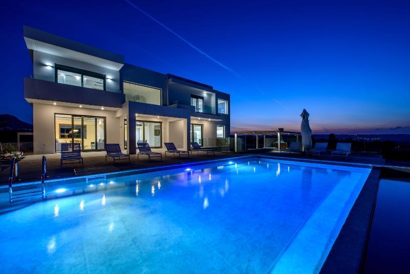Thea Sunrise Villa Koskinou  Exterior photo